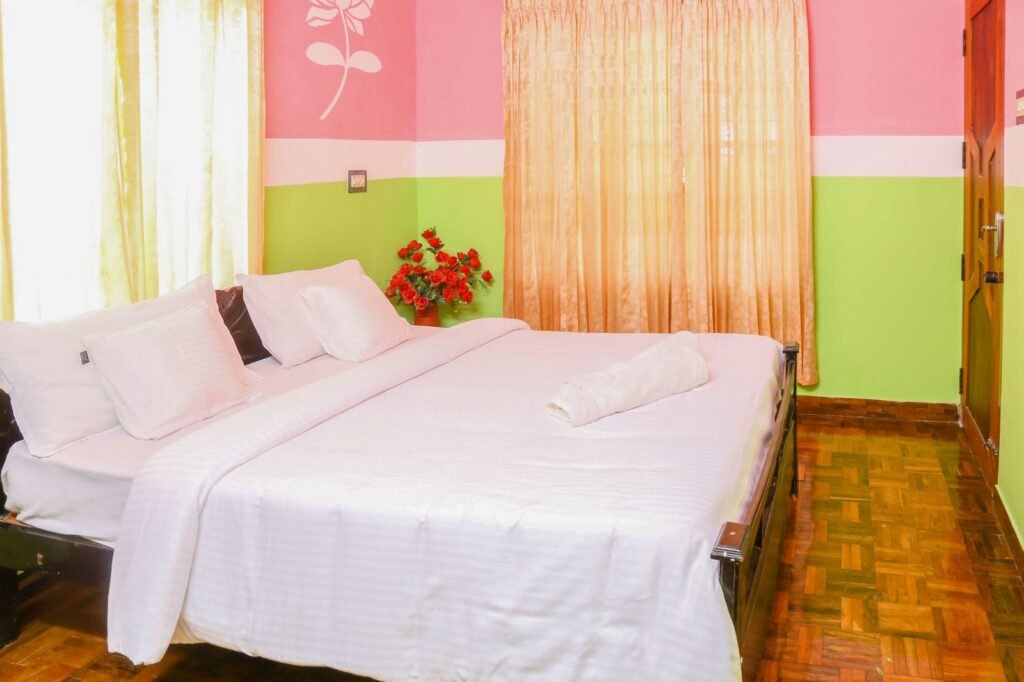 Rooms & Cottages 13 Bedroom one of family villa wayand